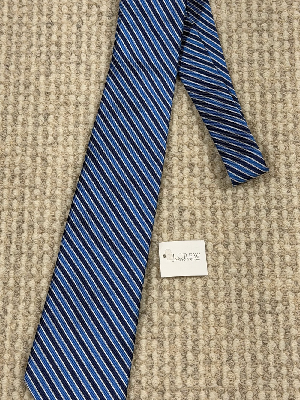 J.CREW Men's 100% Silk Woven Striped Tie Blue/White One Size